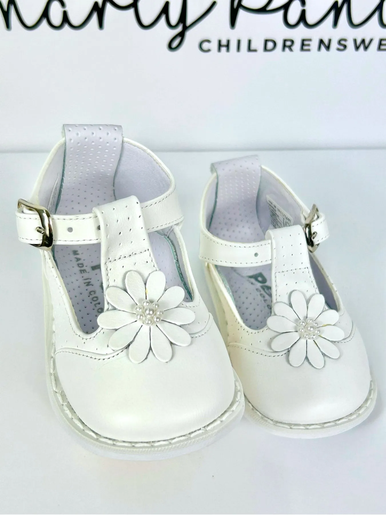 Pex Girls 'Maeve' White Flower Shoes