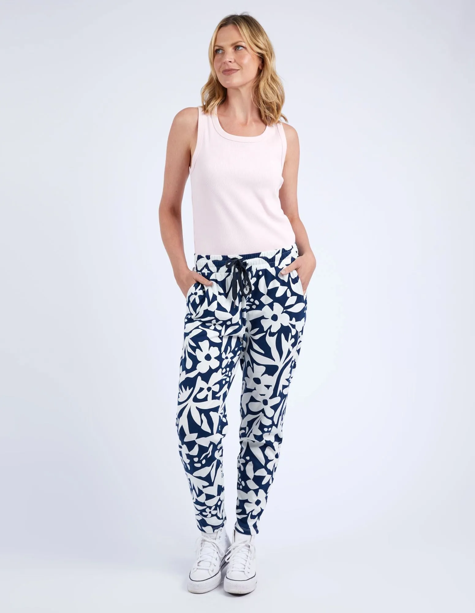 Stencil Floral Pant - Naval Blue Floral