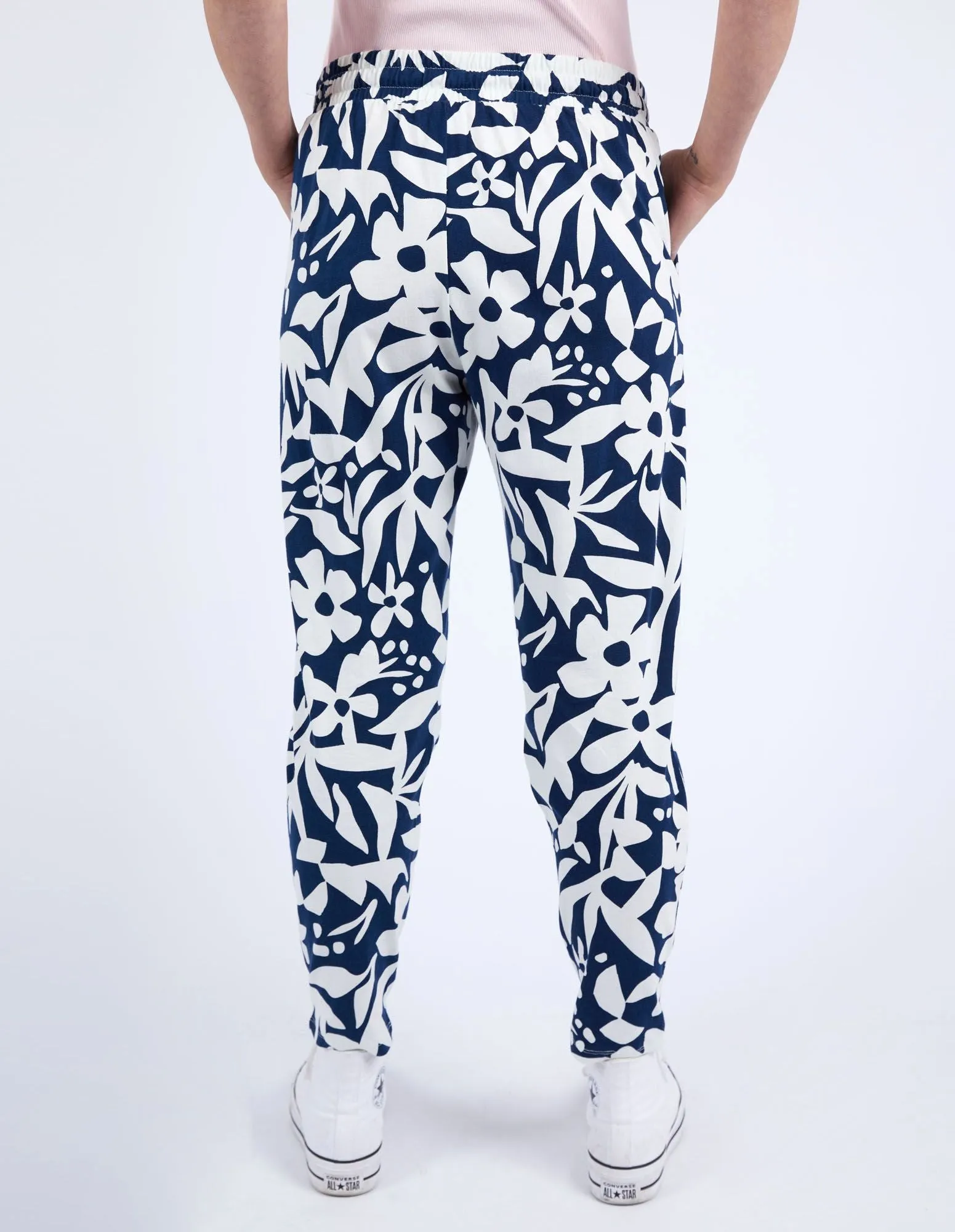 Stencil Floral Pant - Naval Blue Floral